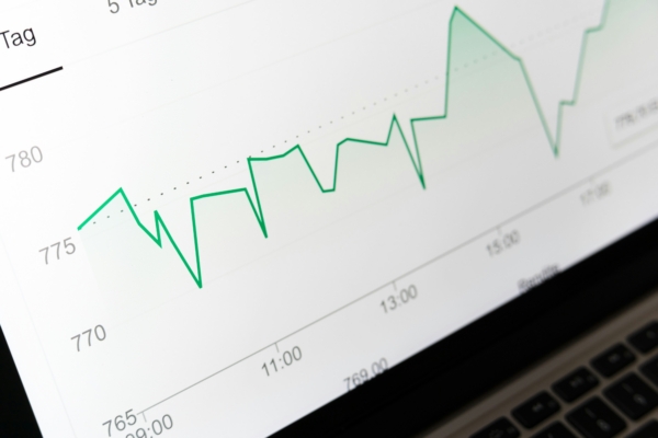 Finance Insights OIXIO